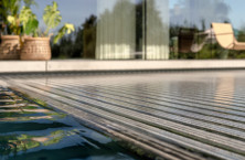 Aquadeck: Lamellen-Poolabdeckung in Spitzenqualit&auml;t