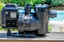 I vantaggi della pompa a velocit&agrave; variabile Victoria Plus Silent di AstralPool
