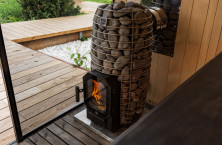 Mit Holz beheizter Saunaofen HIVE Flow von HUUM: Innovatives Design und nachhaltige Leistungsf&auml;higkeit f&uuml;r die Sauna