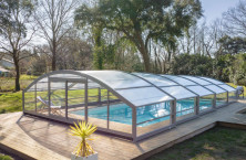 Alto : le nouvel abri piscine mi-haut d'Abrid&eacute;al