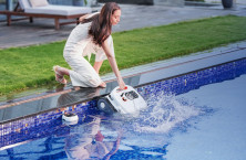 BN Pro de Sublue : un robot nettoyeur de piscine autonome et ultra-pr&eacute;cis