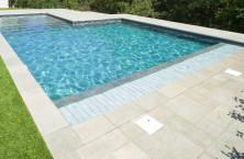 Couverture automatique immerg&eacute;e Sub&eacute;o de BWT Pool Products : adaptable, simple &agrave; installer et fiable