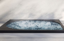 Drop Black, nouvelle version du spa au design innovant de Drop Design Spa