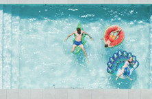 Allenarsi in piscina con BINDER