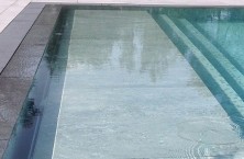 A cleverly designed underwater automatic cover: TOP COVER by AB Pool