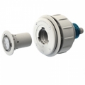 Il sistema d&rsquo;illuminazione per piscine Plug-in-Pool in bianco o a colori