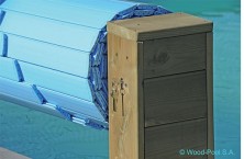 Le volet hors-sol motoris&eacute; pour les piscines ossature bois de Wood-Pool