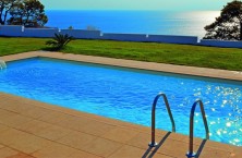 Les blocs filtrants hors-sol faciles &agrave; installer pour les piscines neuves ou existantes