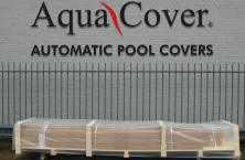 Nouveau packaging des couvertures de piscine Aqua Cover : d&eacute;chargement et stockage plus faciles