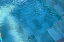 Nouveaux liners et membranes arm&eacute;es piscine sign&eacute;s APF Pool Design