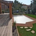 Piscine Ibiza propose une gamme de bassins avec volet int&eacute;gr&eacute;