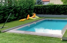 Moveable decking to secure the swimming pool