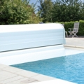 Un volet de piscine sympa &agrave; petit prix