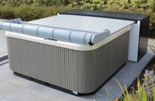 Finally an automatic cover for spas!