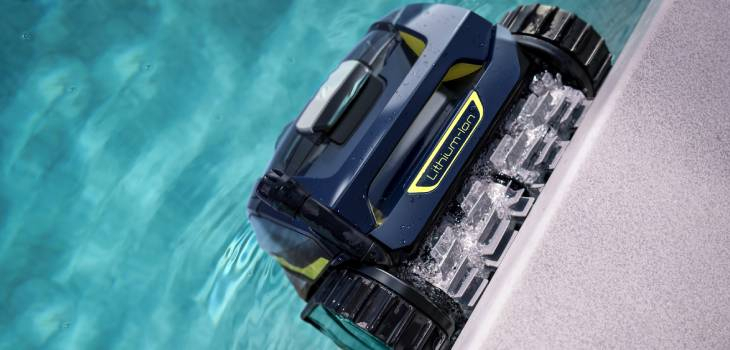 Un robot pulitore per la piscina dalla gamma Freerider - Fonte: Zodiac&reg;/Fluidra