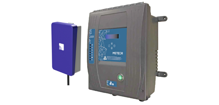 Antenne Wifi et Bluetooth connect&eacute;e Antea M2 et coffret multifonction Meteor de CCEI