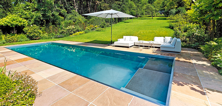 Piscine l&rsquo;&Eacute;tonnante
