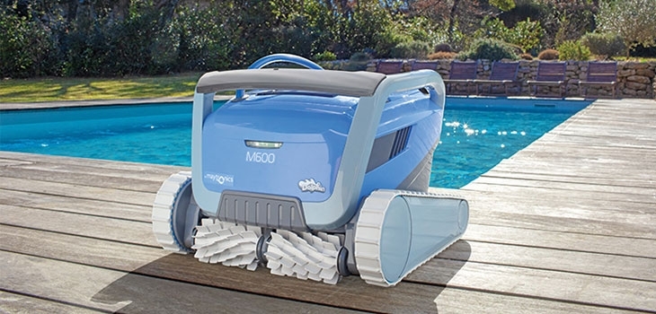 robot Dolphin M600 connect&eacute; nettoyage piscine