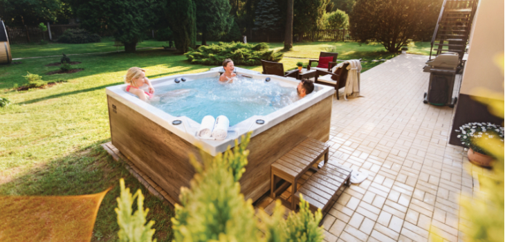 Spa Holl&rsquo;s by Hanscraft