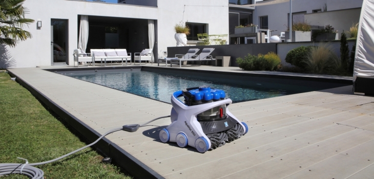 Robot de nettoyage AquaVac&reg; 6 Series d'Hayward