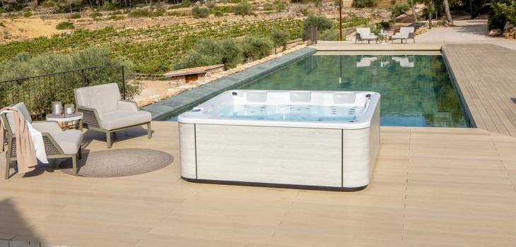 touch,pro,deux,nouveaux,spas,haut,gamme,aquavia