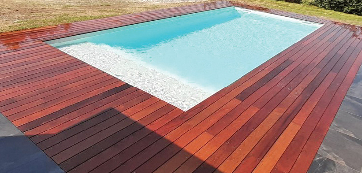 Piscine coque Akoya propos&eacute;e par Aboral Piscines