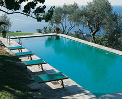 Laghetto Piscine Bluespring