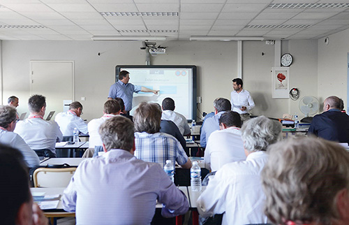 Conf&Atilde;&copy;rence piscines miroir