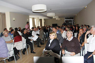 r&Atilde;&copy;union de travail