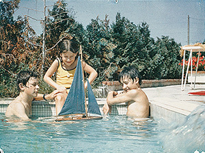 premi&Atilde;&uml;re piscine desjoyaux