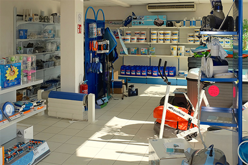 Magasin piscines paysages de france int&Atilde;&copy;rieur